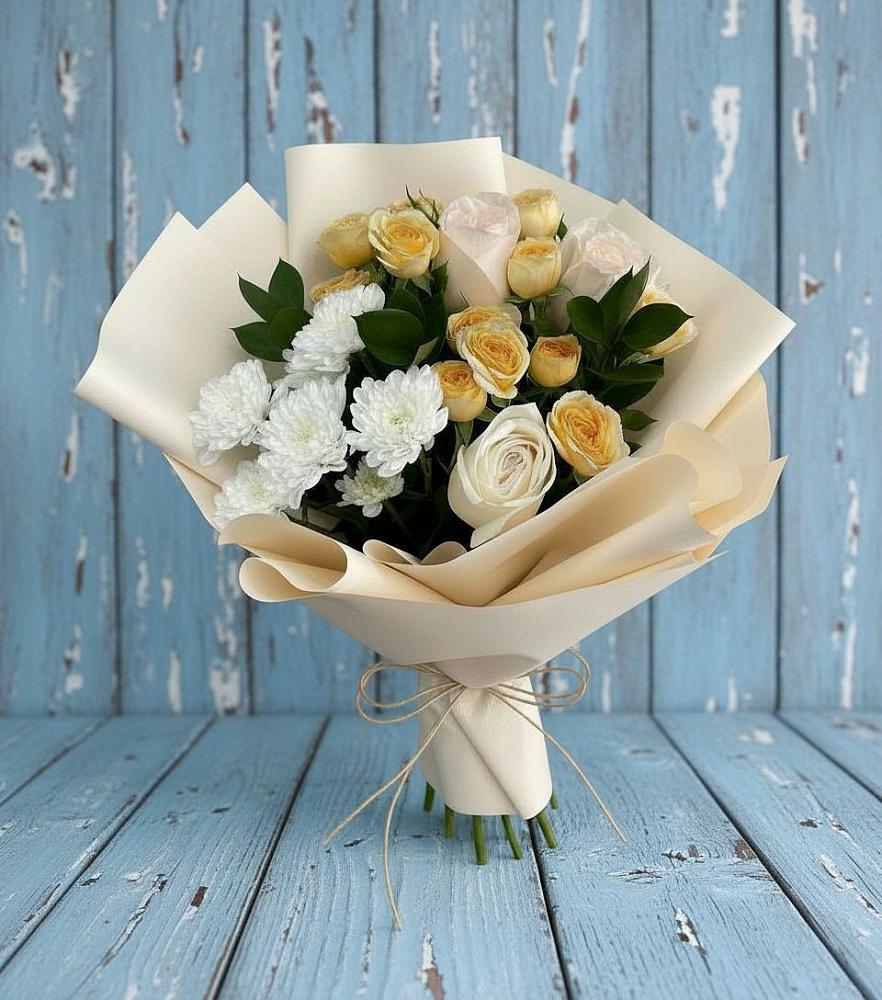 Букет цветов из: Розы и Хризантемы в Белое