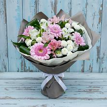 Букет цветов из:  Герберы, Альстромерии и Хризантемы #REPLACE_PRED# Белое