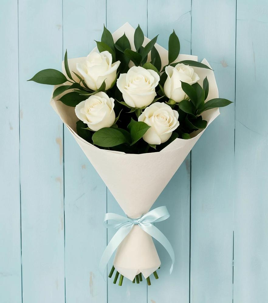 Букет цветов из: Розы в Белое