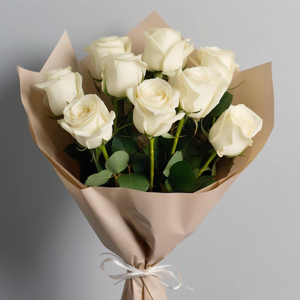 Букет 9 Белых роз Эдлесс Лав в Белое