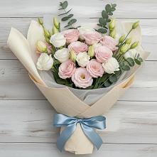 Букет цветов из:  Лизиантусы #REPLACE_PRED# Белое