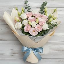 Букет цветов из:  Лизиантусы в Белое