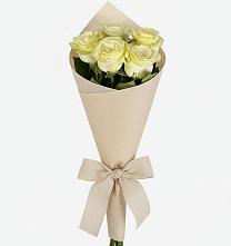 Букет цветов из:  Розы в Белое