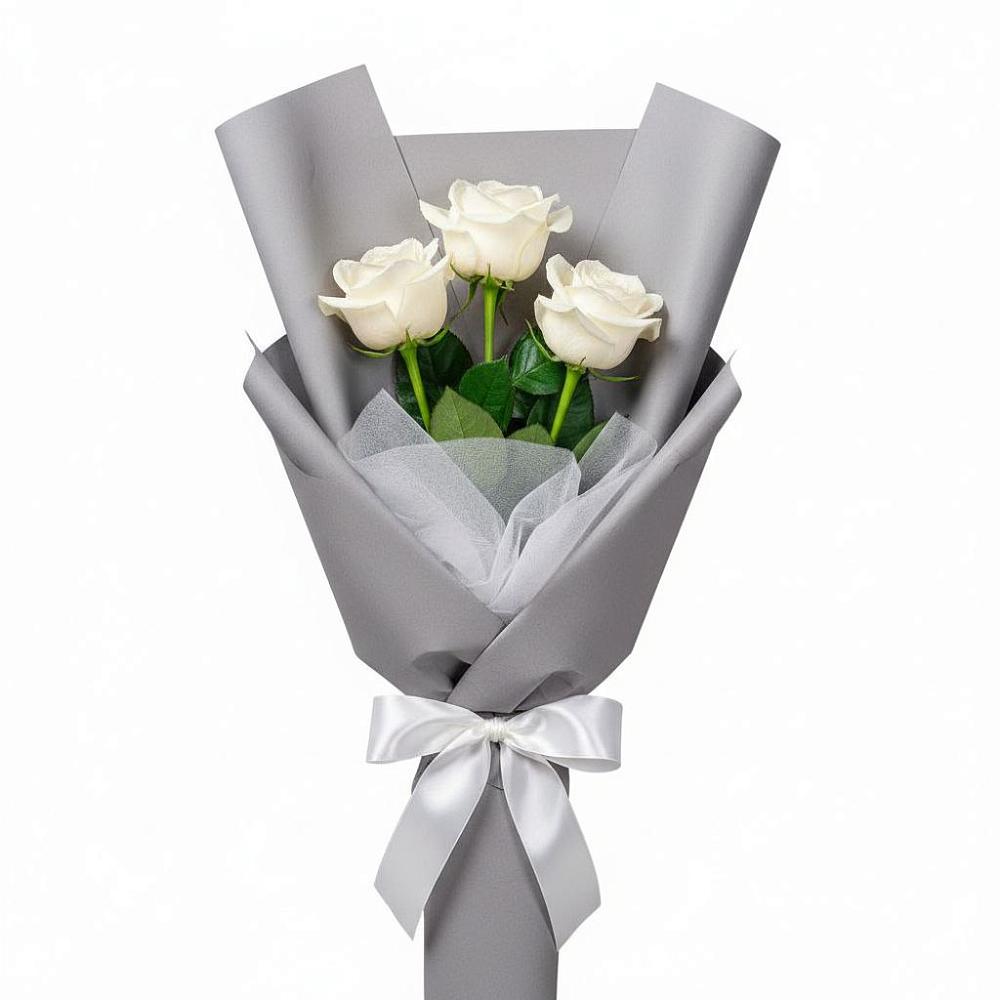 Букет 3 белые розы в Белое
