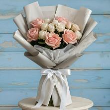 Букет цветов из:  Розы в Белое