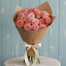 Букет цветов из:  Розы в Белое