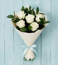 Букет цветов из:  Розы в Белое
