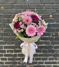 Букет цветов из:  Герберы и Хризантемы #REPLACE_PRED# Белое