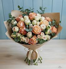 Букет цветов из:  Альстромерии и Розы #REPLACE_PRED# Белое